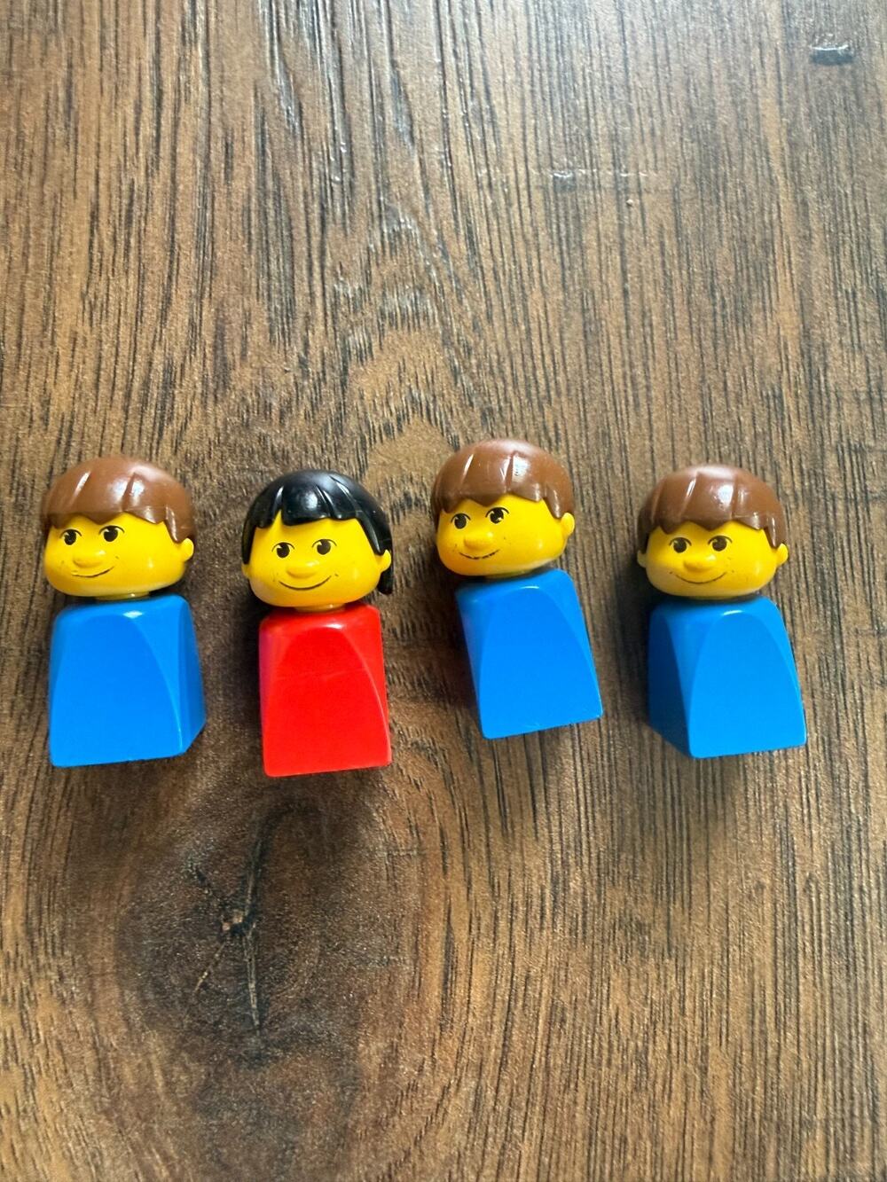 Vintage LEGO Finger Puppet People Figures Lot of 4 1980s